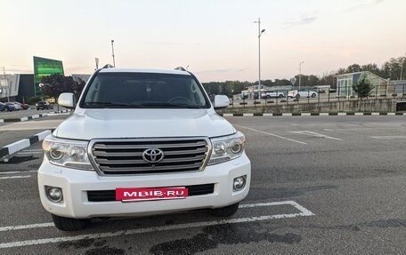 Toyota Land Cruiser 200, 2012 год, 3 300 000 рублей, 2 фотография