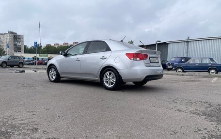 KIA Cerato III, 2010 год, 950 000 рублей, 4 фотография