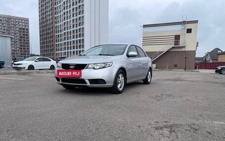 KIA Cerato III, 2010 год, 950 000 рублей, 2 фотография