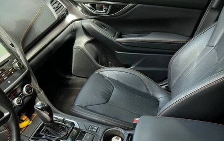 Subaru XV II, 2018 год, 2 700 000 рублей, 13 фотография