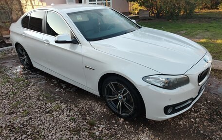 BMW 5 серия, 2014 год, 1 930 000 рублей, 3 фотография