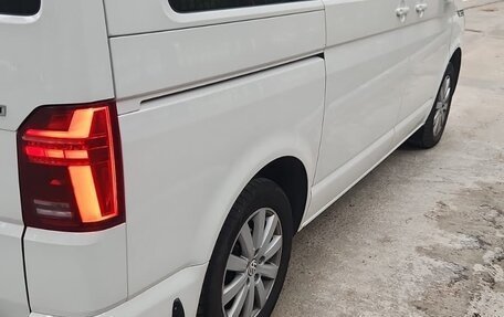 Volkswagen Caravelle T6 рестайлинг, 2021 год, 5 450 000 рублей, 3 фотография