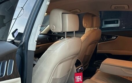 Audi A7, 2010 год, 1 900 000 рублей, 7 фотография