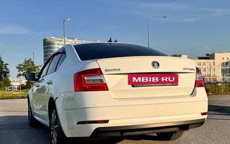 Skoda Octavia, 2018 год, 1 890 000 рублей, 4 фотография