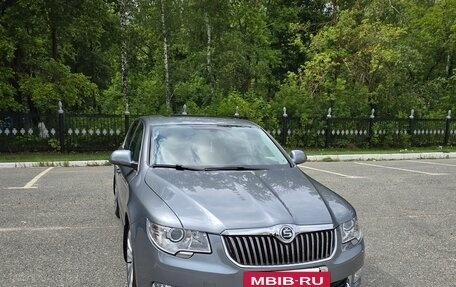 Skoda Superb III рестайлинг, 2011 год, 1 299 000 рублей, 12 фотография