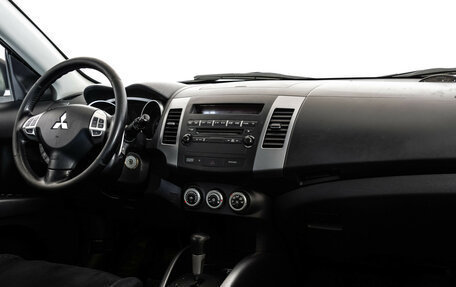 Mitsubishi Outlander III рестайлинг 3, 2008 год, 999 000 рублей, 9 фотография
