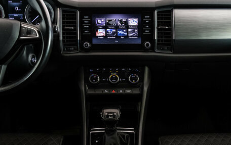 Skoda Kodiaq I, 2017 год, 1 999 000 рублей, 12 фотография