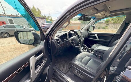 Toyota Land Cruiser 200, 2018 год, 5 500 000 рублей, 11 фотография