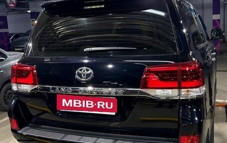 Toyota Land Cruiser 200, 2018 год, 5 500 000 рублей, 4 фотография