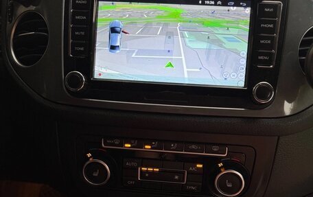 Volkswagen Tiguan I, 2014 год, 1 550 000 рублей, 3 фотография