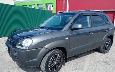 Hyundai Tucson III, 2008 год, 900 000 рублей, 3 фотография