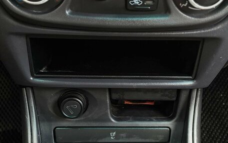 Nissan Almera, 2005 год, 365 000 рублей, 16 фотография