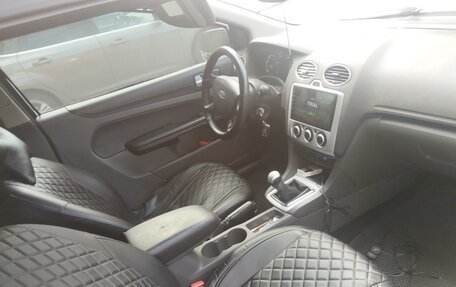 Ford Focus II рестайлинг, 2006 год, 250 000 рублей, 13 фотография