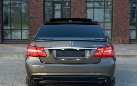 Mercedes-Benz E-Класс, 2011 год, 1 590 000 рублей, 23 фотография