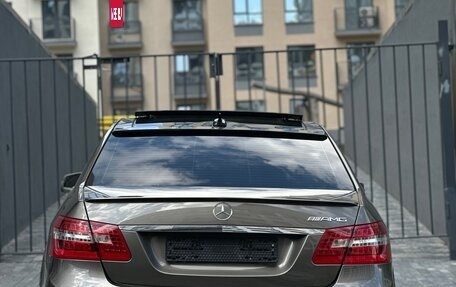 Mercedes-Benz E-Класс, 2011 год, 1 590 000 рублей, 10 фотография