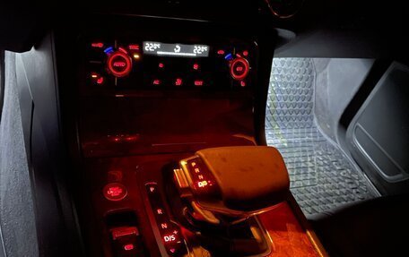 Volkswagen Touareg III, 2012 год, 2 240 000 рублей, 2 фотография