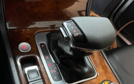 Volkswagen Touareg III, 2012 год, 2 240 000 рублей, 3 фотография