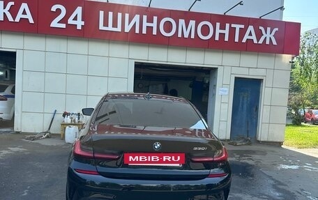 BMW 3 серия, 2018 год, 4 200 000 рублей, 3 фотография