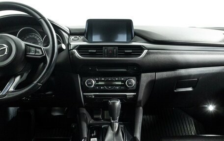 Mazda 6, 2017 год, 1 799 700 рублей, 14 фотография