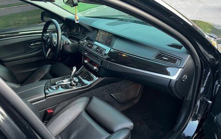 BMW 5 серия, 2012 год, 2 200 000 рублей, 10 фотография