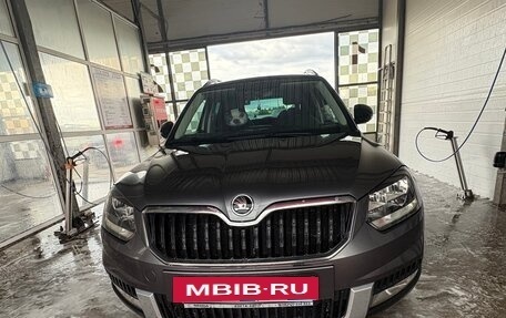 Skoda Yeti I рестайлинг, 2017 год, 1 400 000 рублей, 12 фотография