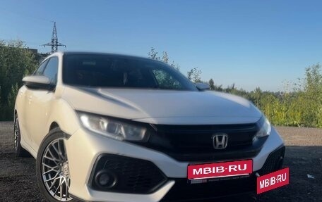 Honda Civic IX, 2017 год, 1 800 000 рублей, 4 фотография