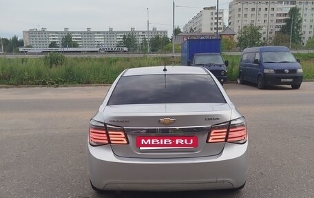 Chevrolet Cruze II, 2012 год, 790 000 рублей, 3 фотография