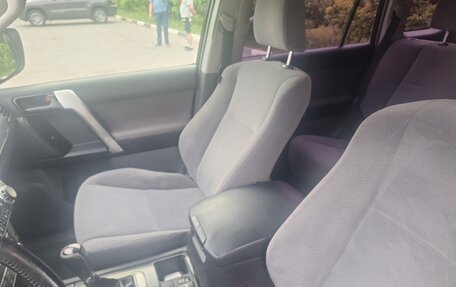 Toyota Land Cruiser Prado 150 рестайлинг 2, 2010 год, 2 400 000 рублей, 7 фотография