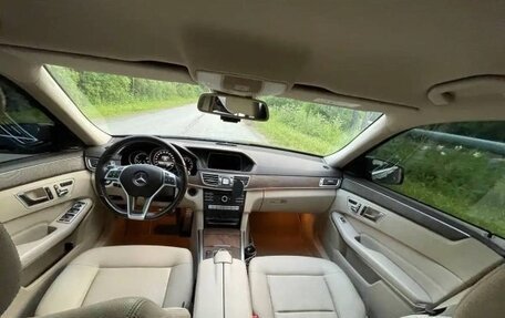 Mercedes-Benz E-Класс, 2015 год, 2 700 000 рублей, 7 фотография