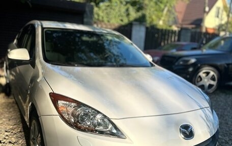 Mazda 3, 2010 год, 850 000 рублей, 2 фотография