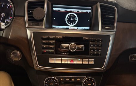 Mercedes-Benz GL-Класс, 2015 год, 2 760 000 рублей, 14 фотография