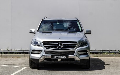 Mercedes-Benz M-Класс, 2012 год, 2 100 000 рублей, 3 фотография