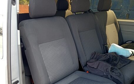 Volkswagen Caravelle T5, 2014 год, 1 800 000 рублей, 4 фотография