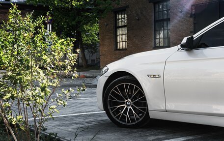 BMW 5 серия, 2013 год, 1 750 000 рублей, 5 фотография