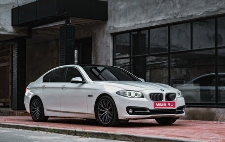 BMW 5 серия, 2013 год, 1 750 000 рублей, 8 фотография