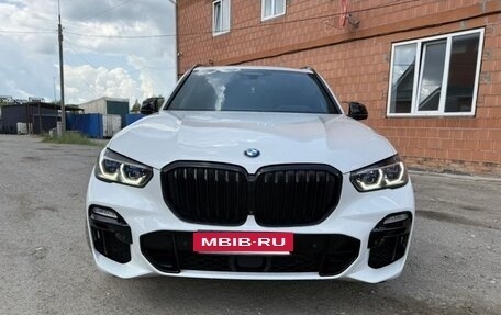 BMW X5, 2019 год, 5 300 000 рублей, 3 фотография
