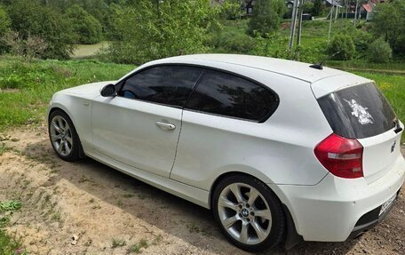 BMW 1 серия, 2008 год, 750 000 рублей, 13 фотография