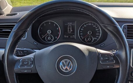 Volkswagen Jetta VI, 2013 год, 1 254 000 рублей, 19 фотография