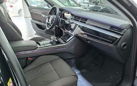 Audi A8, 2025 год, 9 850 000 рублей, 5 фотография