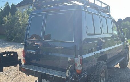 Toyota Land Cruiser 70, 2009 год, 3 549 000 рублей, 4 фотография