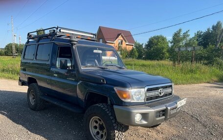 Toyota Land Cruiser 70, 2009 год, 3 549 000 рублей, 3 фотография