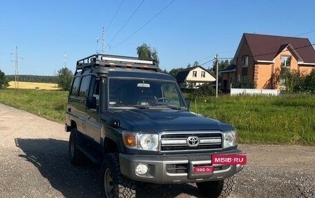 Toyota Land Cruiser 70, 2009 год, 3 549 000 рублей, 1 фотография