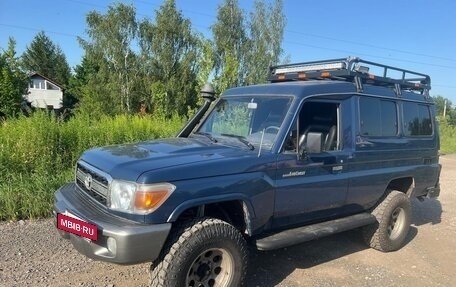Toyota Land Cruiser 70, 2009 год, 3 549 000 рублей, 5 фотография