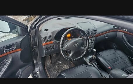 Toyota Avensis III рестайлинг, 2006 год, 400 000 рублей, 4 фотография
