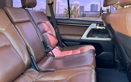 Toyota Land Cruiser 200, 2014 год, 4 500 000 рублей, 7 фотография