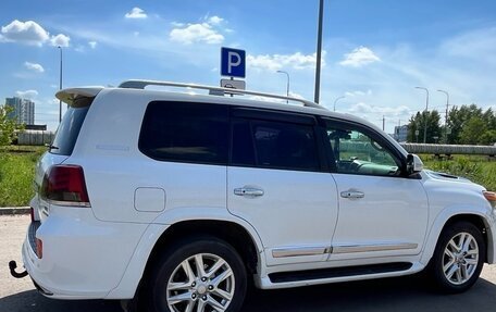 Toyota Land Cruiser 200, 2014 год, 4 500 000 рублей, 3 фотография