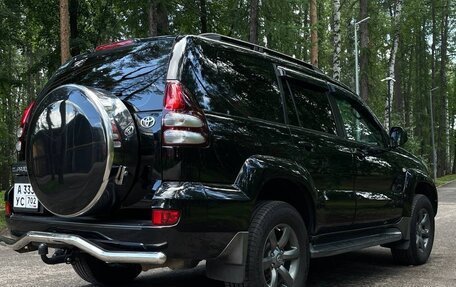 Toyota Land Cruiser Prado 120 рестайлинг, 2006 год, 2 000 000 рублей, 26 фотография