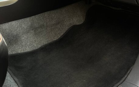 Toyota Land Cruiser Prado 120 рестайлинг, 2006 год, 2 000 000 рублей, 34 фотография