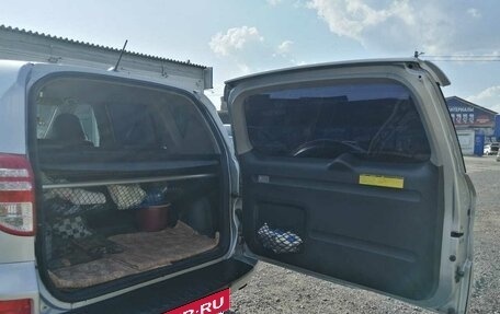 Toyota RAV4, 2010 год, 1 550 000 рублей, 9 фотография