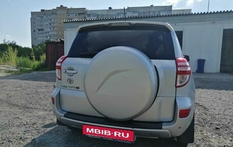 Toyota RAV4, 2010 год, 1 550 000 рублей, 16 фотография